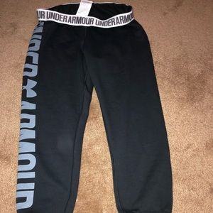 black under amour sweat pants!